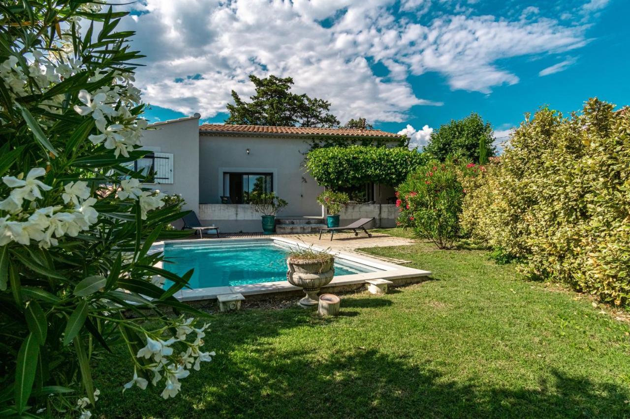 La Verdiere - Contemporary House With Garden And Private Pool LʼIsle-sur-la-Sorgue 외부 사진